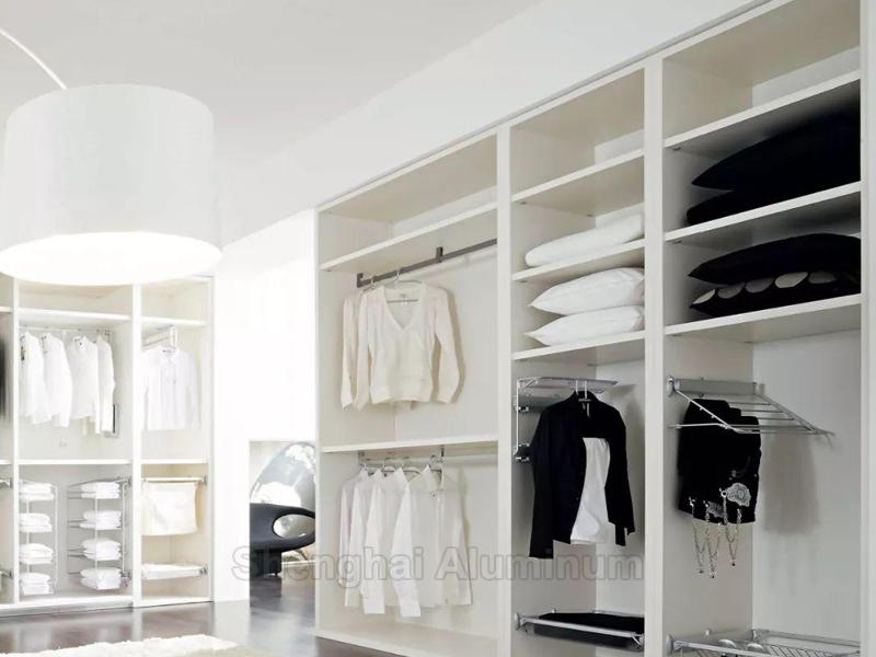 Image of Perfis de alumínio da série minimalista e profundo para guarda-roupas e gabinetes